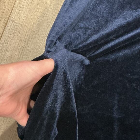 NWT Jude Connally Women’s Kerry Navy Velvet Like Bell Sleeve Dress Size Large - Picture 13 of 14